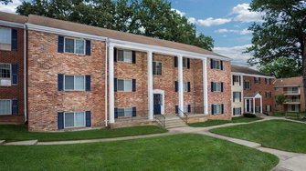 Deerfield Run & Village Square North Apartments - Laurel, MD
