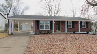 1530 Saint Ives Drive - Saint Louis, MO