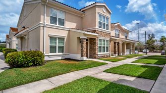 Courtyards at Estero - Estero, FL