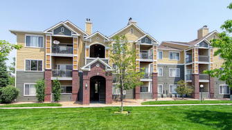 Legend Oaks Apartments - Denver, CO