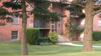 Briarcliff Apartments East - Cockeysville, MD