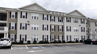 University Apartments at Ettrick - Petersburg, VA