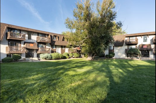 Ivy Crossing Review 3477739 Denver, CO Apartments for