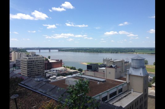 Number 10 Main Review - 373040 | Memphis, TN Apartments ...