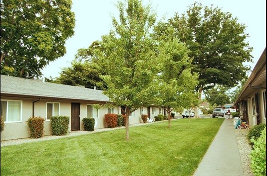 Woodside Garden Apartments 4 Reviews Chico Ca For Image Of Woodside Garden Apartments In Chico Ca