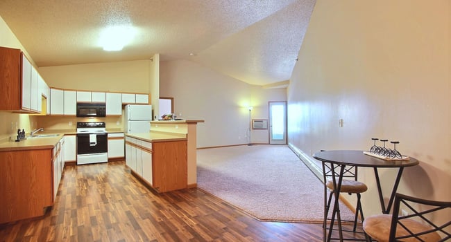 West Lake Apartments 14 Reviews West Fargo Nd Apartments For