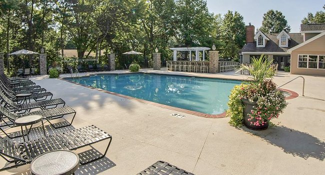 Hunter�s Chase Apartments 162 Reviews Westlake, OH