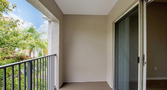 St Andrews At Winston Park Apartments - 209 Reviews | Coconut Creek, FL
