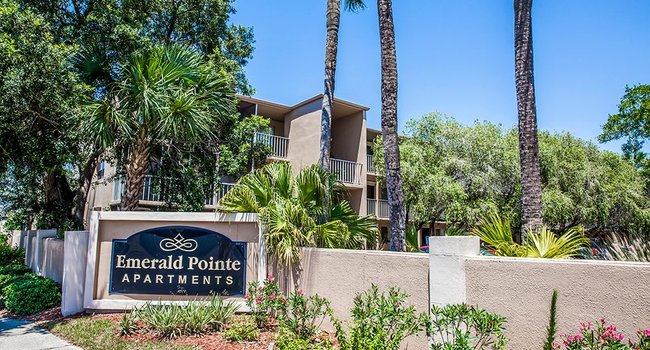 Emerald Pointe Apartments 185 Reviews Saint Petersburg