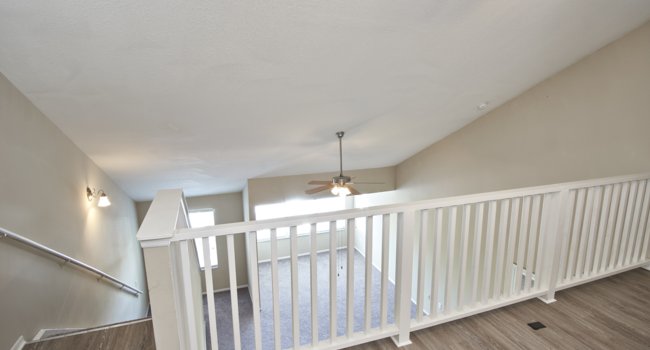 Calais Park Lofts and Apartments - 200 Reviews | Saint Petersburg, FL Apartments for Rent ...