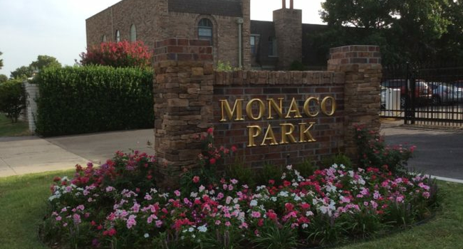 Monaco Park Apartments - Tulsa OK