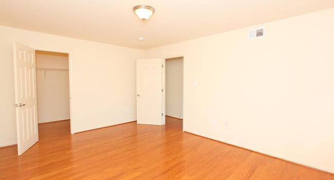 briarwood place apartment homes laurel md laurel md 20708