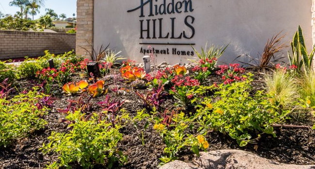 Hidden Hills Apartments - Vista CA