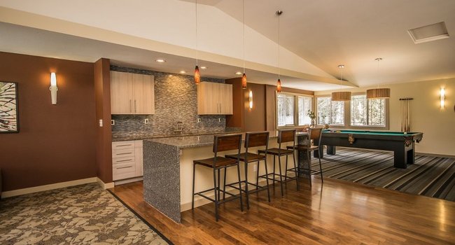 Creekside Apartments - 40 Reviews | Issaquah, WA ...