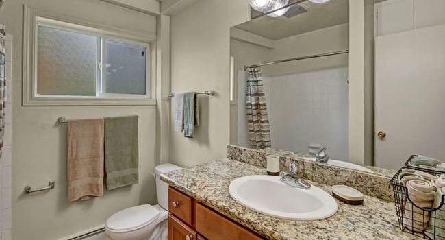 Montclair 2 Reviews Anchorage Ak Apartments For Rent