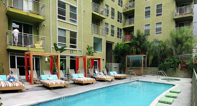 Glo 1050 Wilshire - 41 Reviews | Los Angeles, CA Apartments for Rent |  ApartmentRatings©