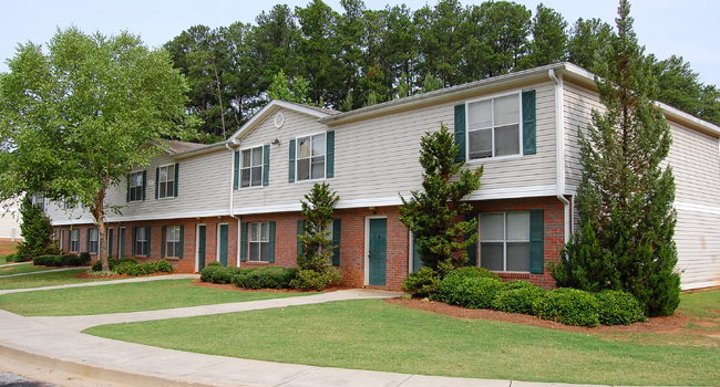 Pointe South Apartments - Jonesboro GA