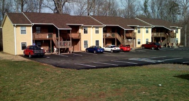 Country Club - 23 Reviews | Mooresville, NC Apartments for Rent