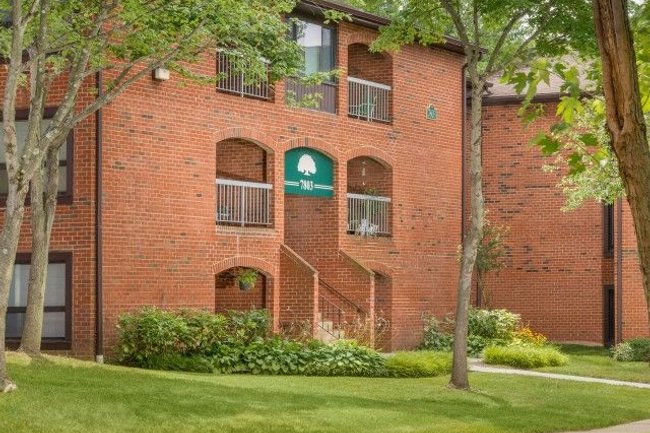 Glen Oaks Apartments - 549 Reviews | Greenbelt, MD Apartments for Rent