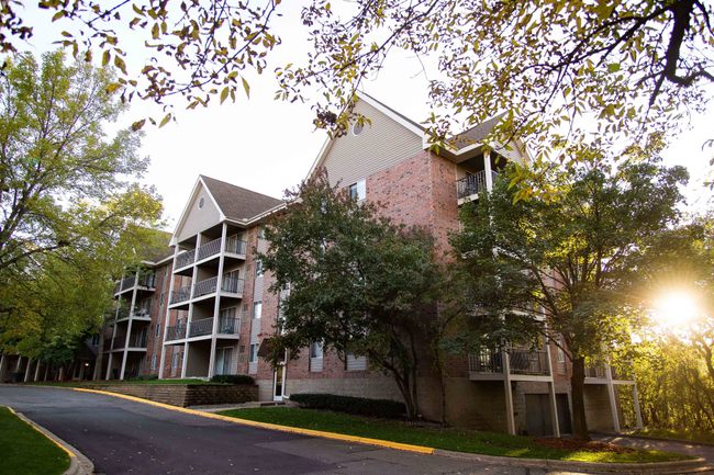 Minnetonka Hills Apartments - 83 Reviews | Minnetonka, MN Apartments
