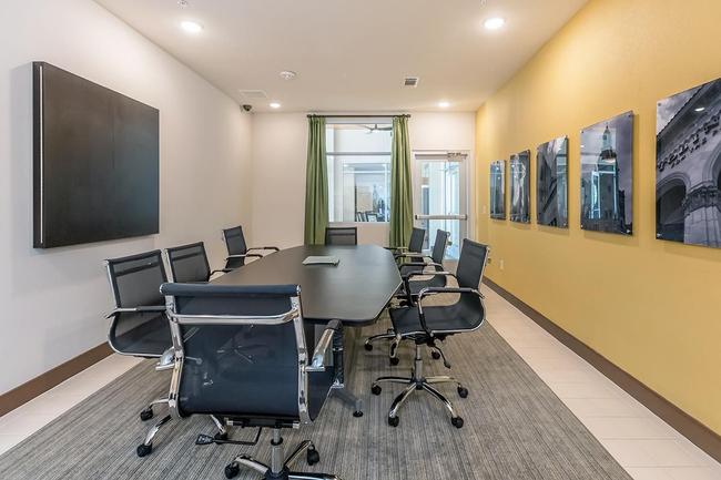 Urban Crest Apartments - 3 Reviews | San Antonio, TX Apartments for