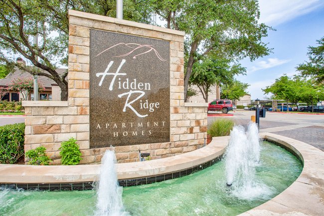 Hidden Ridge on the Canal - 244 Reviews | Irving, TX Apartments for